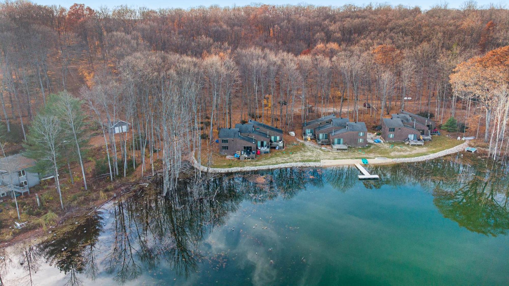 Quiet And Cozy Lakefront Home Near Mt Boyne Гейлорд Экстерьер фото